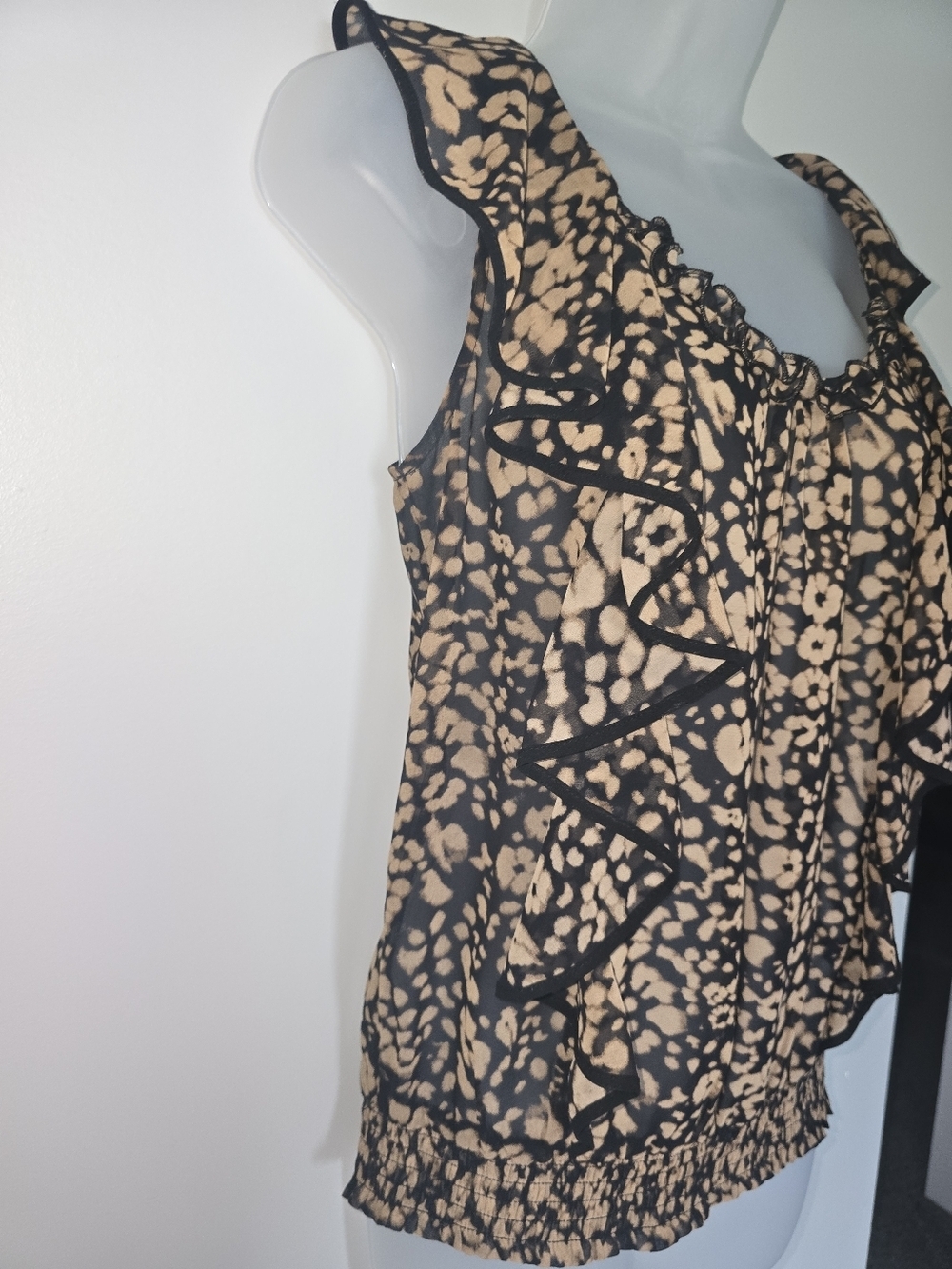 Express Womens Top Medium Black Brown Sleeveless Scoop Neck Career Blouse Size S - Picture 3 of 9